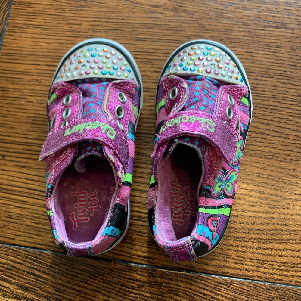 Twinkle Toes Skechers Toddler Size 6